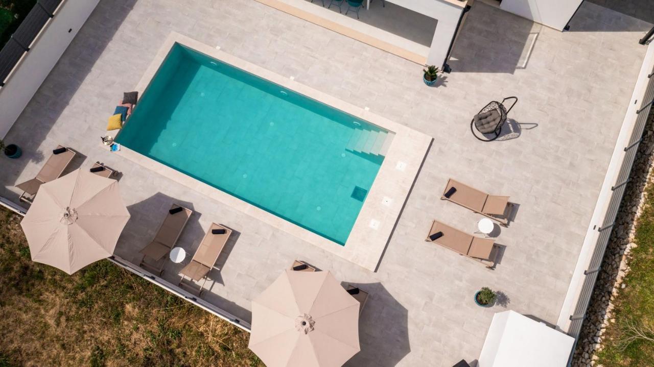 Villa Invigo - Brand New Private Pool Villa Mlini Exterior photo